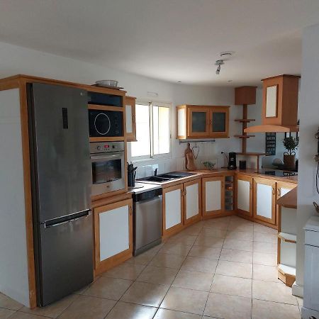 Beautiful Villa With A Stunning View Roujan Eksteriør bilde