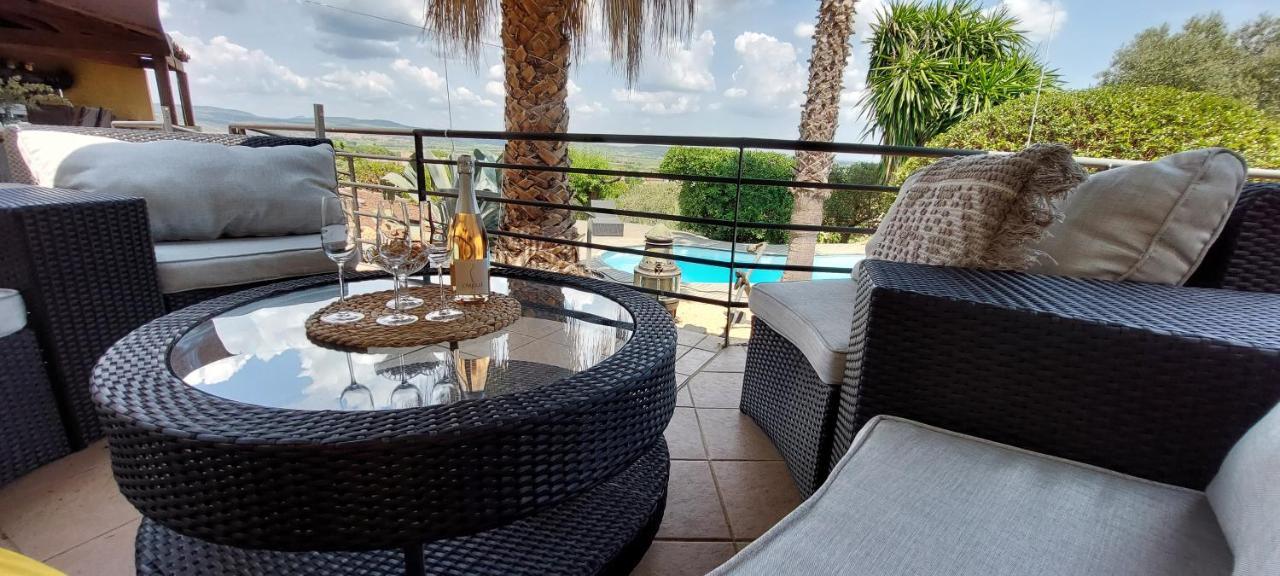 Beautiful Villa With A Stunning View Roujan Eksteriør bilde